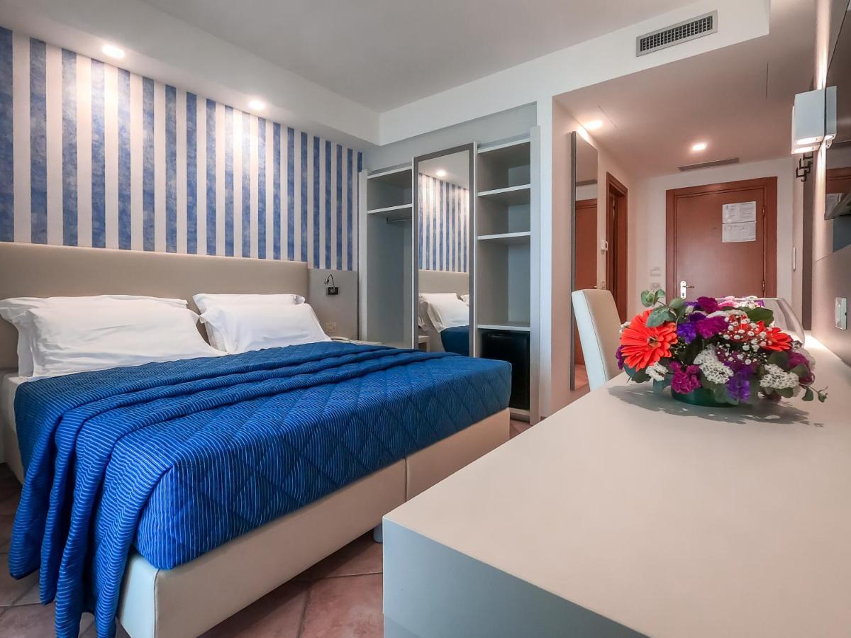 Hotel Martino Маратеа Екстериор снимка