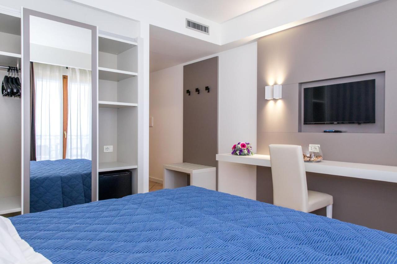 Hotel Martino Маратеа Екстериор снимка
