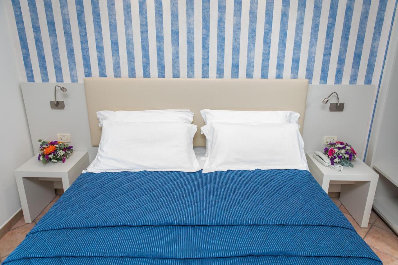 Hotel Martino Маратеа Екстериор снимка
